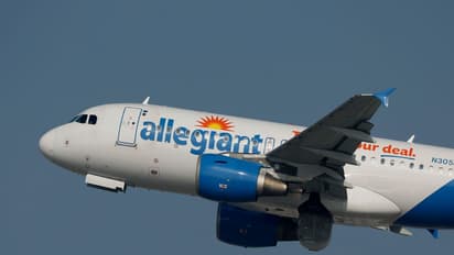 Allegiant Travel To Record Non-Cash Impairment Charge Of $322M In Q4: Retail Shrugs It Off