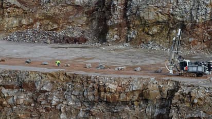 MP Materials Tops Q4 Revenue Estimates, Kicks Off Auto-Grade Magnet Production Trial — Retail Traders Buy In