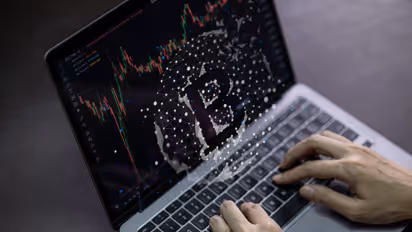 https://stocktwits.com/news-articles/markets/cryptocurrency/arb-extends-one-week-slide-after-security-council-performs-emergency-action/cZDFFLCRB1n