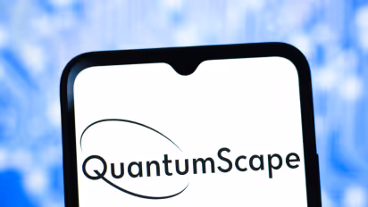 https://stocktwits.com/news-articles/markets/equity/qs-stock-drops-overnight-despite-earnings-beat-ceo-sees-bigger-opportunity-in-ai-data-centers-and-aerospace/cZZnIlTR7DC
