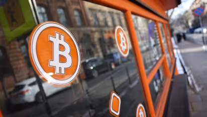 https://stocktwits.com/news-articles/markets/cryptocurrency/xrp-solana-lead-crypto-majors-with-bitcoin-stuck-below-85k-etf-inlows-flip/cZMOQ5MRBOE
