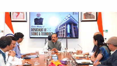 Union Minister Jitendra Singh holds Review meeting of Department of Science and Technology (Photo/X/@DrJitendraSingh)
