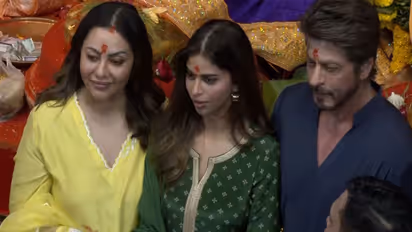 L-R Gauri, Suhana and Shah Rukh Khan (Photo/ANI)