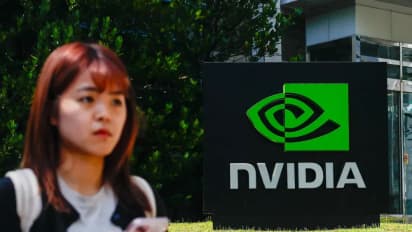 https://stocktwits.com/news-articles/markets/equity/nvidia-back-in-the-drivers-seat-hikes-price-target-to-165-on-ai-demand/chkDSwoRbDU