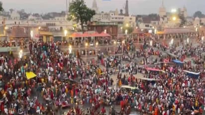 Devotees in large numbers take a holy dip in the Saryu river on the occasion of Rama Navami (Photo/ANI)