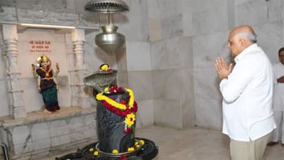 Gujarat CM Patel offers prayers at Dada Bhagwan Trimandir in Adalaj on his birthday (Photo/Gujarat CMO)