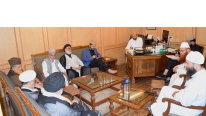 Mutahida Majlis-e-Ulema members (Photo/@mirwaizmanzil)