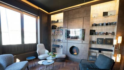 Floor & Decor Stock Surges On Analyst Upgrade Following Q4 Earnings Beat: Retail’s Bullish