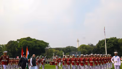 Prime Minister Narendra Modi with Indonesian President Prabowo Subianto (Photo: X@@narendramodi)