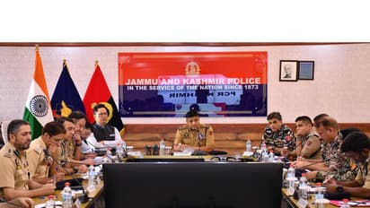 Review meeting held ahead of International film festival (Photo/Kashmir police)