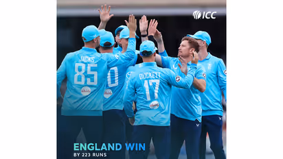 England players celebrate (Photo: @ICC X)