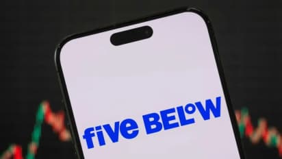Five Below’s Q4 Earnings On Deck: Retail Traders Stay Wary Amid Consumer Demand Worries
