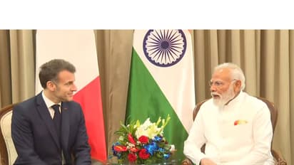 PM Modi holds bilateral talks with French President Macron at Maharashtra Lok Bhavan in Mumbai (Photo/DDNews)