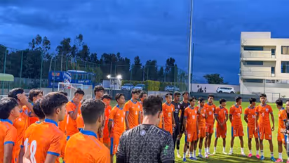 India U20 football team with head coach Mahesh Gawali. (Photo: AIFF Media)