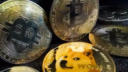https://stocktwits.com/news-articles/markets/cryptocurrency/hype-ada-outperform-bitcoin-ethereum-and-xrp-as-strait-of-hormuz-tensions-keep-crypto-markets-on-the-edge/cZo5jJQRJE0