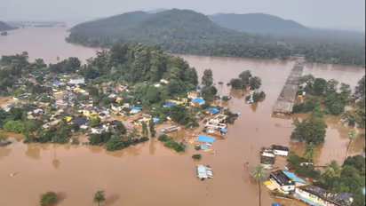 Gadchiroli Floods: छत्तीसगडमधील पावसामुळे गडचिरोलीत पूर, ५२५ जणांना सुरक्षित स्थळी हलवलं
