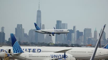 https://stocktwits.com/news-articles/markets/equity/united-airlines-announces-investment-in-aircraft-start-up-jet-zero/chQFQbORbWf