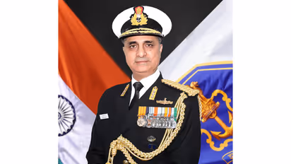 Vice Admiral Sanjay Sadhu, AVSM, NM assumes charge as Controller Warship Production & Acquisition (CWP&A) (Photo/PIB)