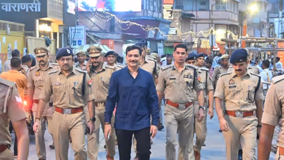 Varanasi Police Commissioner Mohit Agarwal reviews security and crowd management arrangements (Photo/Varanasi Police)