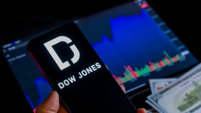 https://stocktwits.com/news-articles/markets/equity/dia-set-to-crack-100-dma-for-first-time-in-over-8-months/cZdeXHbRIPd