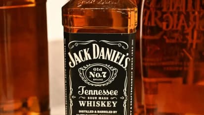 https://stocktwits.com/news-articles/markets/equity/jack-daniels-parent-brown-forman-stock-plummets-after-warning-of-a-tough-year-ahead/chkDMezRbxf