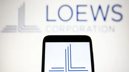 Loews Corp Stock Falls After Q4 Hit By Subsidiary CNA Financial’s $265M Pension Settlement Charges: Retail’s Neutral