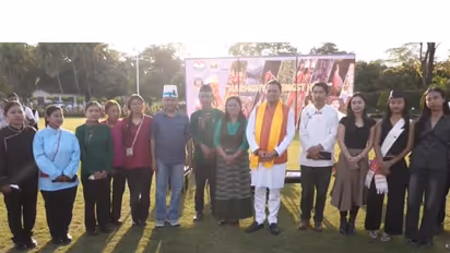 CM Pushkar Singh Dhami interacts with North-Eastern students at his residence in Dehradun (Photo/Uttarakhand XCMO)