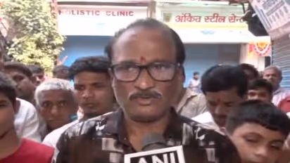 Local Shiv Sena (UBT) leader Pradeep Purnekar father-in-law, Sanjay Khangde (Photo/ANI)