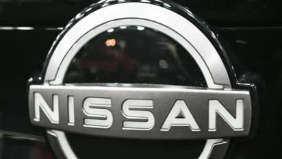 https://stocktwits.com/news-articles/markets/equity/nissan-raises-4-5-b-in-bond-sale-to-refinance-debt-amid-cash-pressures/ch8cbENR5lF