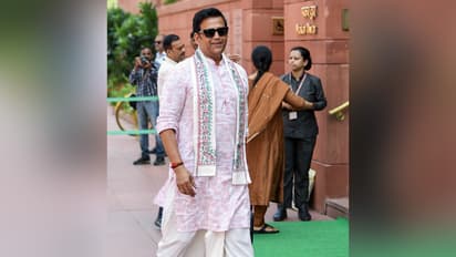 Politician-actor Ravi Kishan (File photo: ANI)