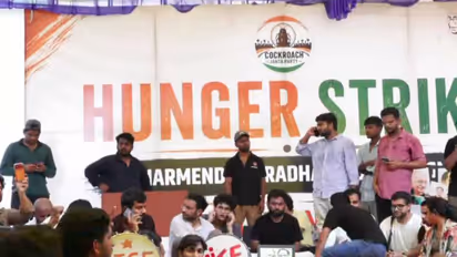 Members of the All India Students Federation (AISF) and the Students’ Federation of India (SFI) on Saturday joined a protest organised by CJP (Photo/ANI)