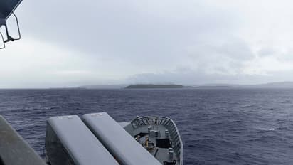 HMAS Ballarat sails into US Naval Base Guam to participate in Exercise MALABAR during Regional Presence Deployment 25-4 (Photo/Australia's Ministry of Defence)