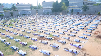 4,000+ inmates perform yoga in Bengaluru on 12th International Yoga Day (Photo/Release)