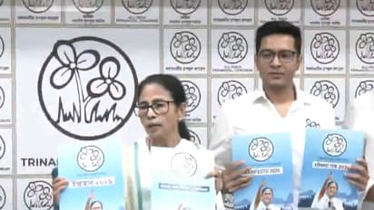 Mamata Banerjee launches TMC's manifesto (Photo/ANI)