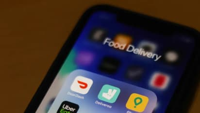 https://stocktwits.com/news-articles/markets/equity/Doordash-puts-in-3-6b-acquisition-proposal-for-uks-deliveroo/chQxnqoRbhe