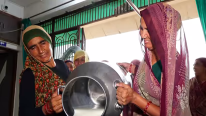 Women in Banaskantha manage dairy cooperative, testing milk for Banas Dairy (Photo:ANI)