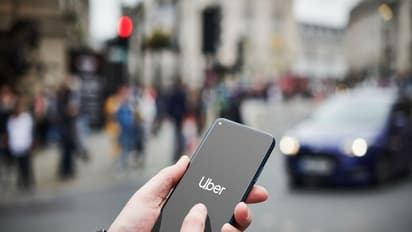 Stocktwits Poll: Retail Sees 30% Or More Gains For Uber Stock In 2025 — But Chart Signals Key Hurdle Ahead