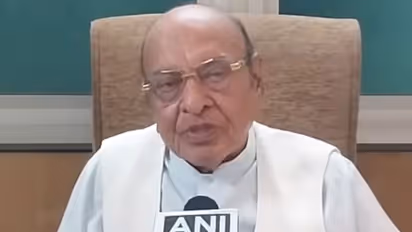 Former Gujarat Chief Minister Shankersinh Vaghela (Photo/ANI)