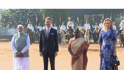 Hereditary Prince Alois of Liechtenstein, accompanied by his wife, Hereditary Princess Sophie, attend a ceremonial reception at Rashtrapati Bhavan in New Delhi in the presence of President Droupadi Murmu and Prime Minister Narendra Modi (Photo/ANI/DD)