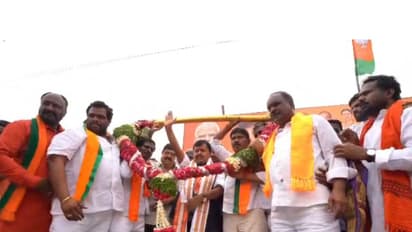 BJP chief Nitin Nabin being welcomed by party workers (Photo/ANI)