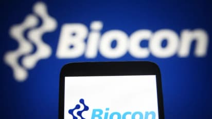 https://stocktwits.com/news-articles/markets/equity/biocon-shares-fall-on-profit-plunge-analyst-backs-structural-strength-amid-generics-drag/chrncFsRdE2