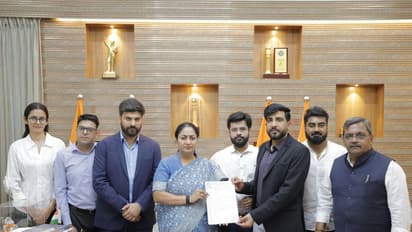 FAIMA delegation meets Delhi CM Rekha Gupta (Photo/@FAIMA_INDIA_)