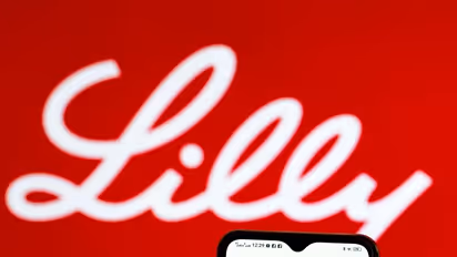 Eli Lilly Stock Drops As Trump Tariff Chaos Hits Markets, But Retail Finds Comfort In Big Pharma’s Exemption