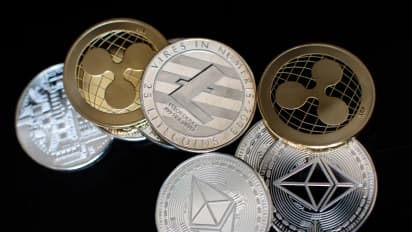 https://stocktwits.com/news-articles/markets/cryptocurrency/bitcoin-outperforms-amid-heavy-liquidations-weighing-on-ethereum-solana-and-cardano/cLegO4KREAP