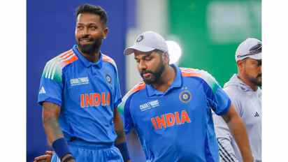 Hardik Pandya (L) and Rohit Sharma (R). (File Photo/ANI)