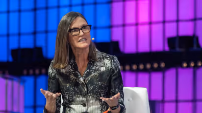 https://stocktwits.com/news-articles/markets/equity/cathie-wood-ark-invest-buys-28-m-of-nvidia-rival-cerebras-amid-earnings-selloff/cZotlBYRJ0W