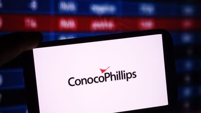 https://stocktwits.com/news-articles/markets/equity/conoco-phillips-to-lay-off-up-to-25-precent-of-its-workforce/chwcTx7Rdob