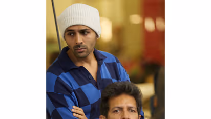 Filmmaker Kabir Khan with Kartik Aaryan (Photo/Instagram@kabirkhankk)