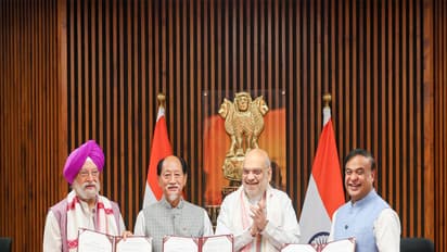 Union Petroleum and Natural Gas Minister Hardeep Singh Puri, Nagaland Chief Minister Neiphiu Rio, Union Home Minister Amit Shah and Assam Chief Minister Himanta Biswa Sarma (Photo: x/@AmitShah)