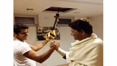 Karanvir's father Mahendra Bohra died (Image source: Karanvir's instagram)